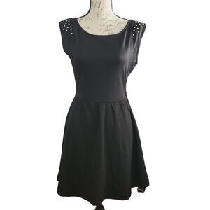 Kirra Women's Size Medium Black Back Cutout Studded Shoulder Skater Dress